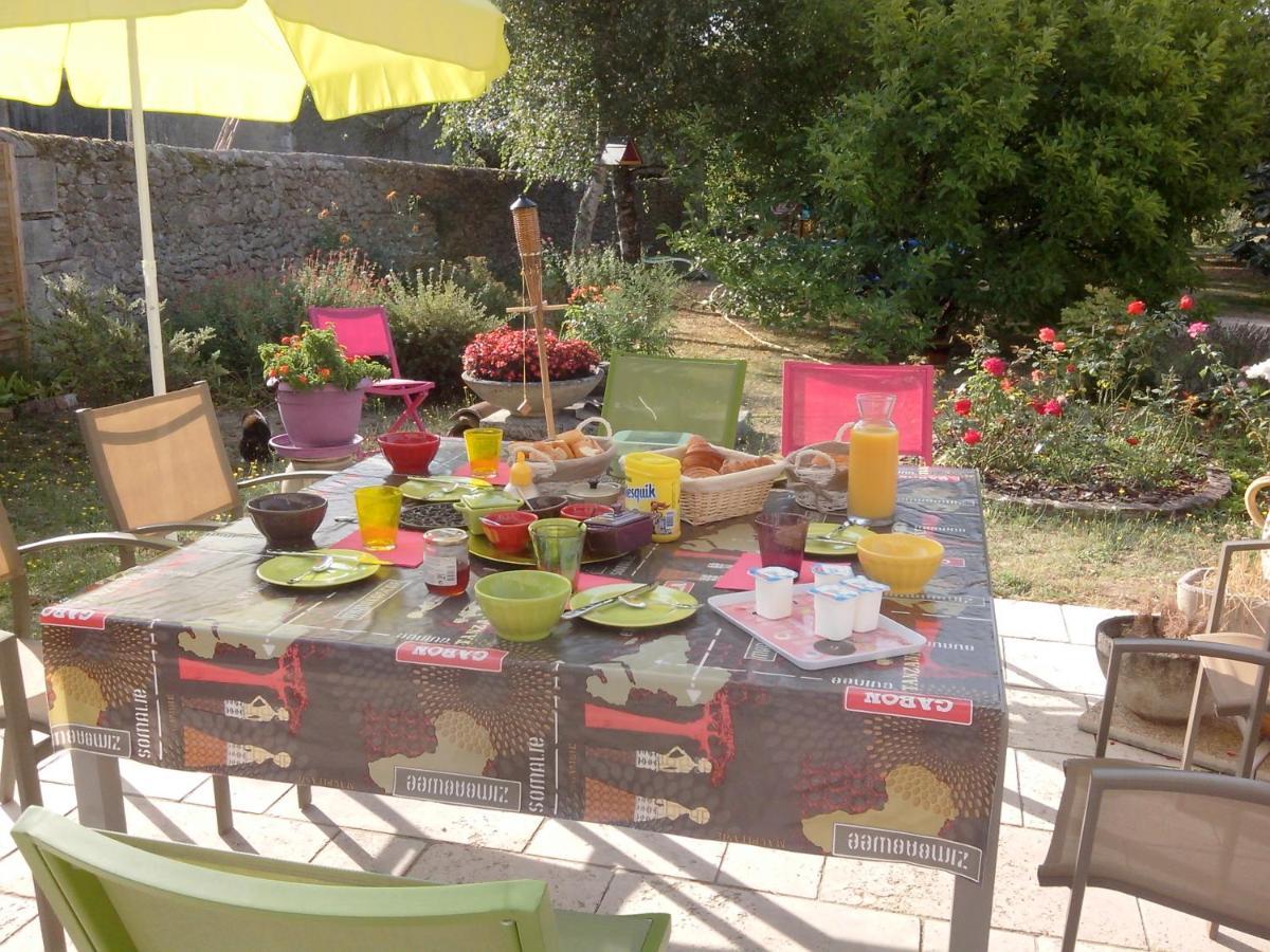 Les Hirondelles Onzain Exterior foto